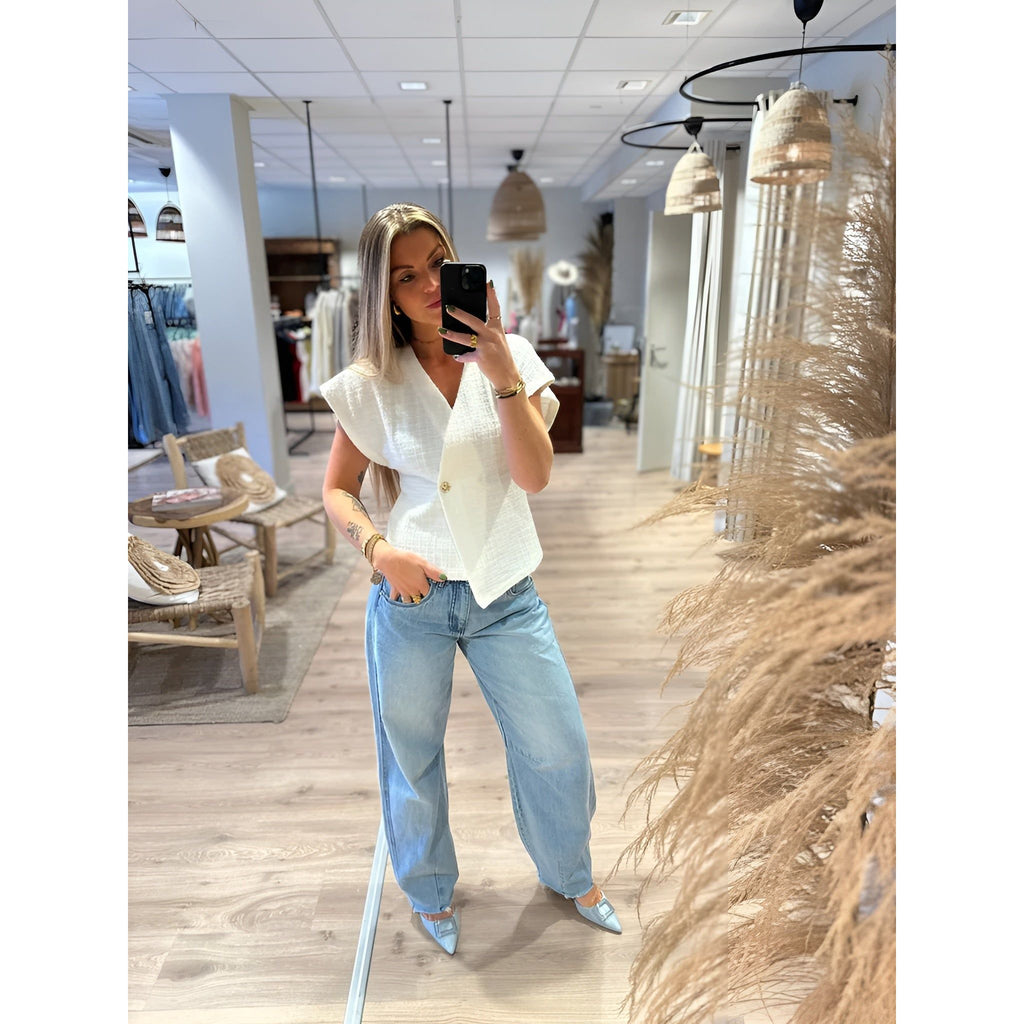 EVELINA™ | FIGURNÄRA SLAGVÄST FÖR EN MODERN LOOK